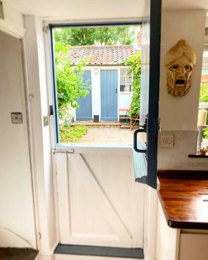 Sweet & Cosy 10 Bridewell Cottage With Parking Available Upon Request Bury St. Edmunds Exterior foto